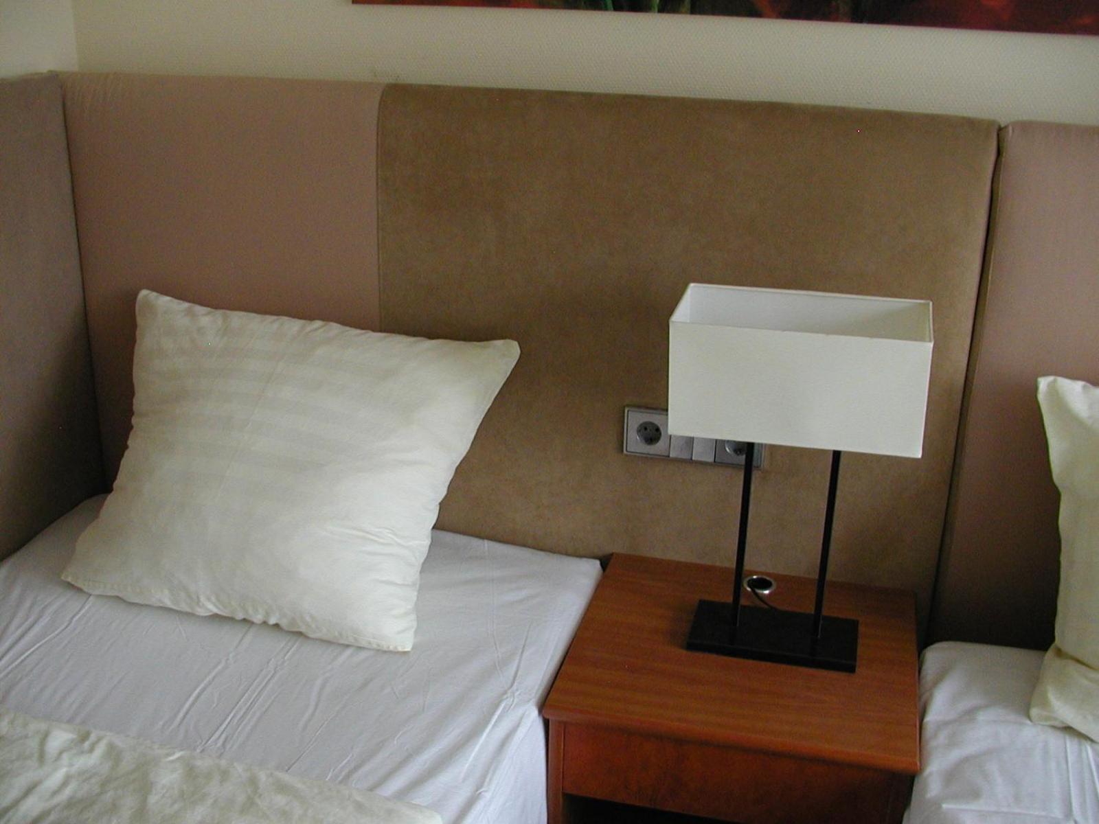 Motel Monteur 阿舍尔斯莱本 外观 照片
