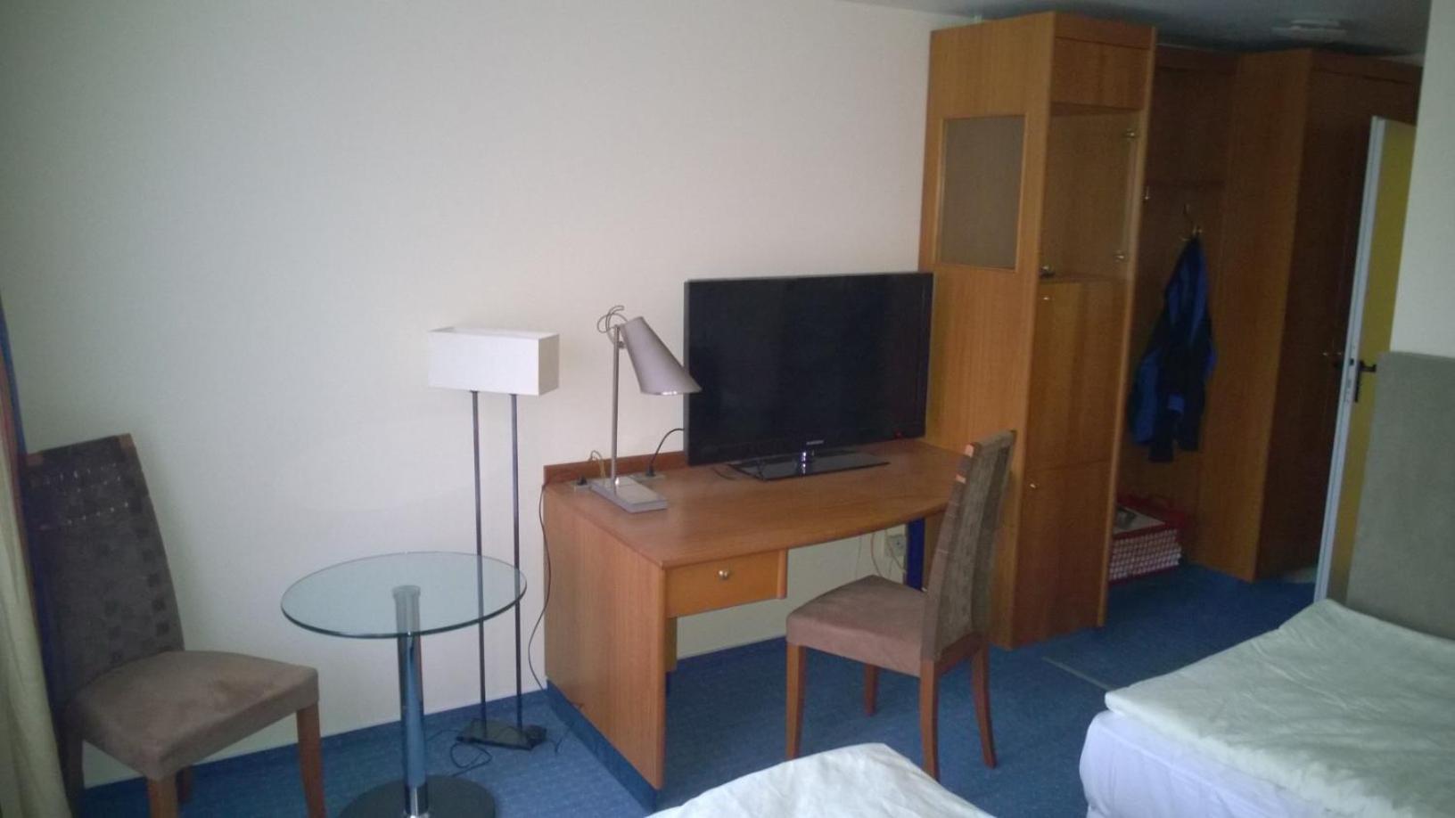 Motel Monteur 阿舍尔斯莱本 外观 照片