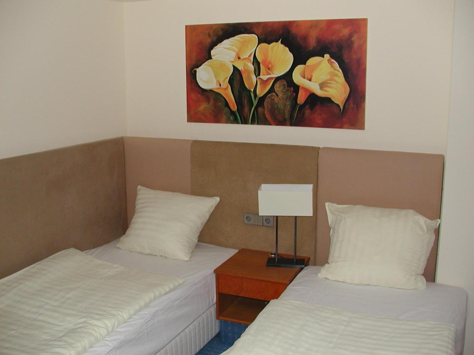 Motel Monteur 阿舍尔斯莱本 外观 照片