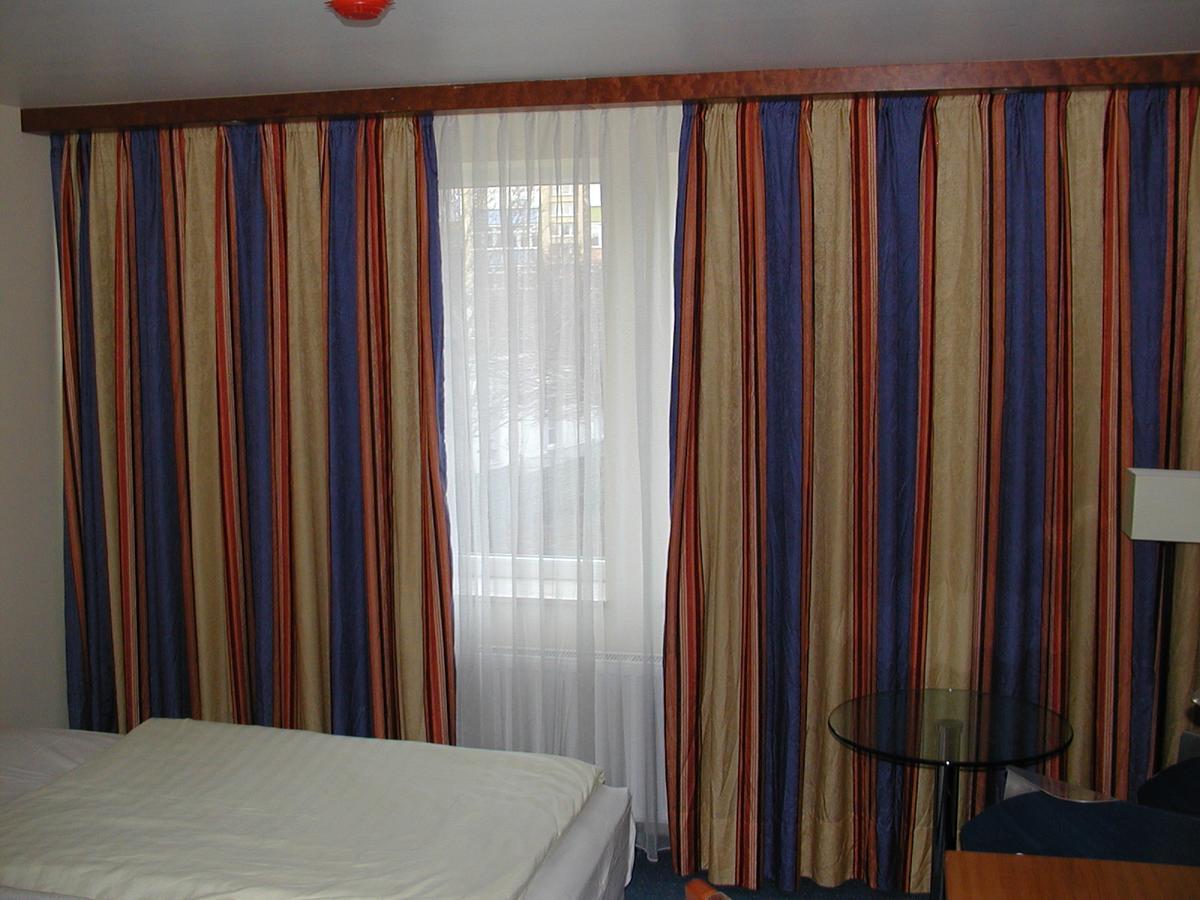 Motel Monteur 阿舍尔斯莱本 外观 照片